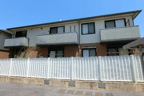 ヴェルドミールA【2階】の外観