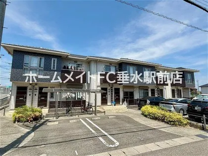 エルカーサ【1階】の外観