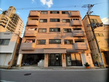 ファミリーハイツ御陵前の画像