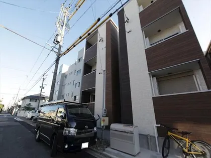 ケーアンドケーの画像