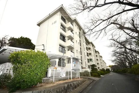 香里三井団地の画像