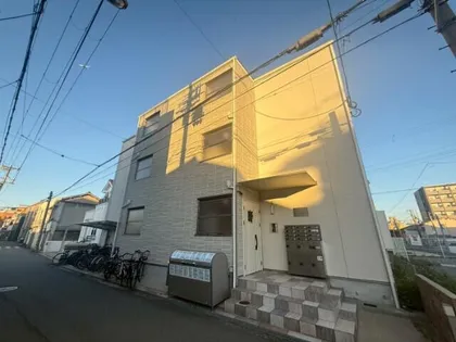 クリエオーレ高井田西【3階】の外観