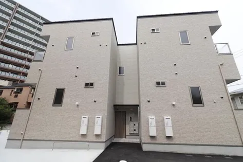 フォルトゥーナ竹下駅前の画像