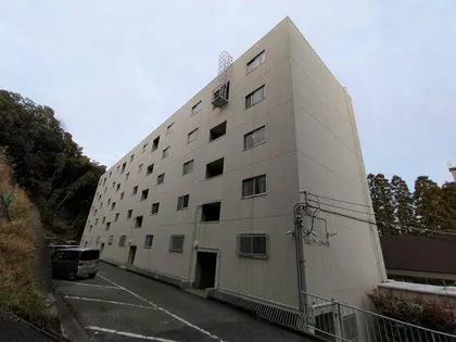 大阪府箕面市箕面8丁目【マンション】の外観