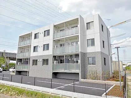 滋賀県栗東市坊袋【マンション】の外観