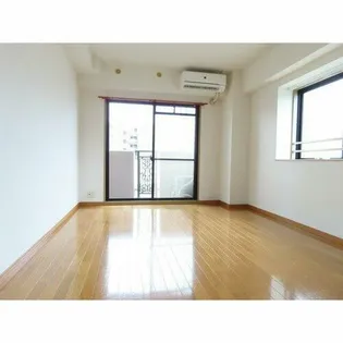 フォーエバー道頓堀【4階】の居間