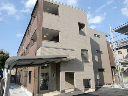 マントヴァーニ【3階】の外観