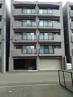 カサール ガルシアの画像