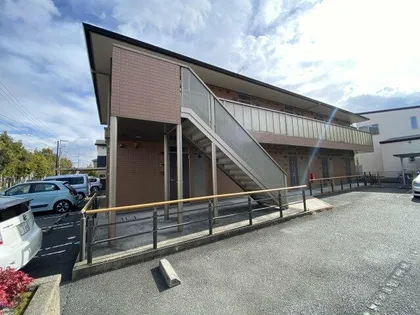 丸萬二番館の画像