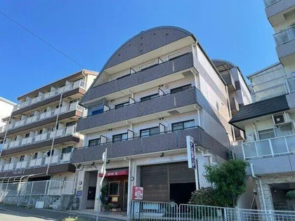 ロイヤルアークの画像