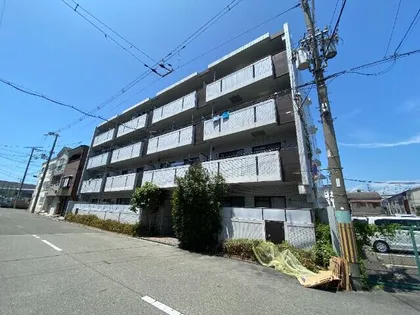 エトワール小松【3階】の外観