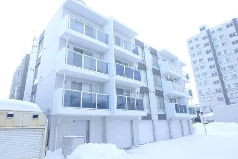北海道札幌市東区北三十四条東18丁目【マンション】の外観