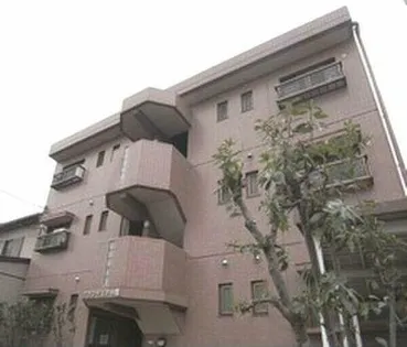 グランデュア小塚【3階】の外観