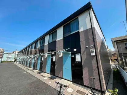 レオパレスレーゼン【1階】の外観