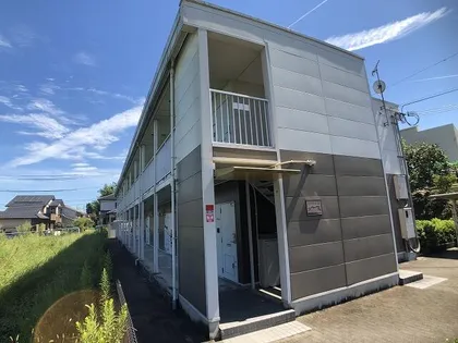 レオパレス甲西【2階】の外観