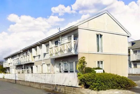 フレグランス牛川の画像