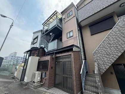 レジコート御厨【101号室】の外観