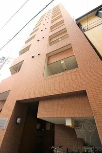 ラ・メゾヌーヴ【8階】の外観