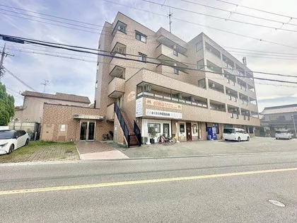 アモール【3階】の外観