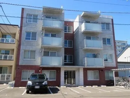 北海道札幌市東区北四十三条東13丁目【マンション】の外観