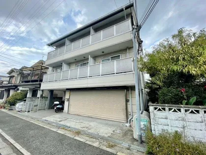 リバティーコートの画像