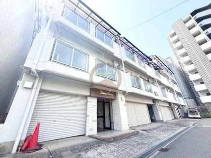 シバヤ中津【4階】の外観