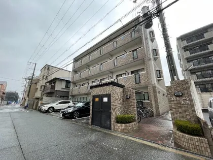 コスモコート大南の画像