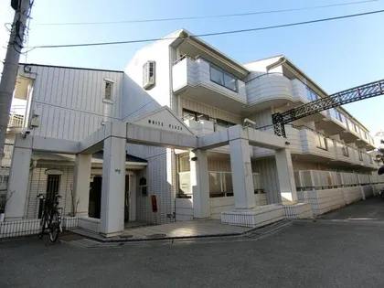 ホワイトプラザ【211号室】の外観