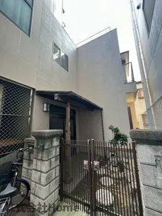 大阪府八尾市山本高安町2丁目【テラスハウス】の外観