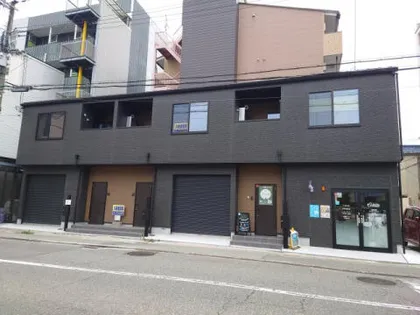 兵庫県西宮市鳴尾町3丁目【テラスハウス】の外観