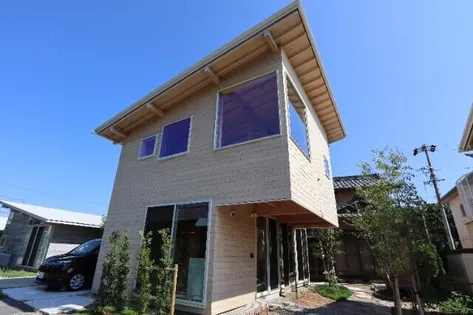 AWAZUKU TERRACE【2階】の外観