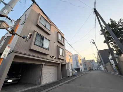 北海道札幌市豊平区豊平五条2丁目【アパート】の外観
