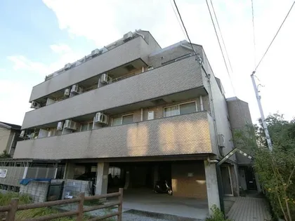 宮元7番館【1階】の外観