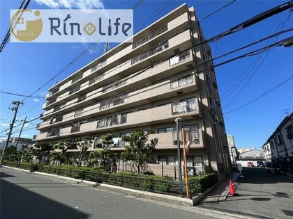 アディーレ八尾【6階】の外観