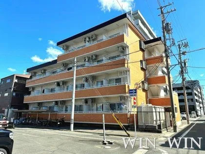 アーバンハイツ石塚【1階】の外観