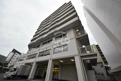 エトワール北梅田【10階】の外観