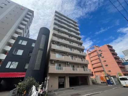 セントポーリアカルーア【6階】の外観