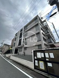 江坂ハイツ8【1階】の外観