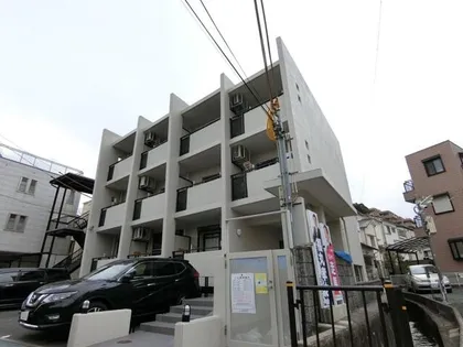 パストラル下穂積【2階】の外観