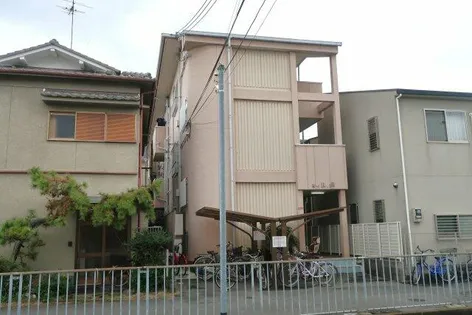 西町ロイヤルマンションの画像