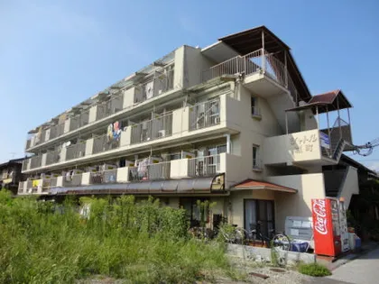 シャトル城町【140号室】の外観