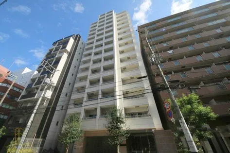 ベルフェリーク天満橋【13階】の外観