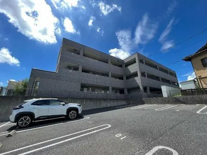 グランディール東海【3階】の外観