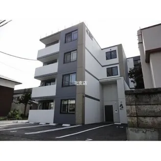 HACHI SANWESTNYの画像