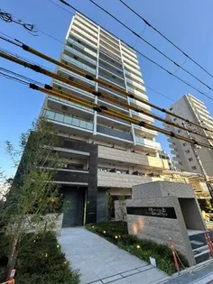 クレストコート江坂垂水町【2階】の外観