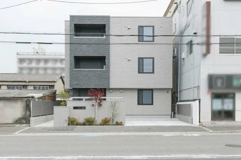 シャーメゾン ソレイユの画像