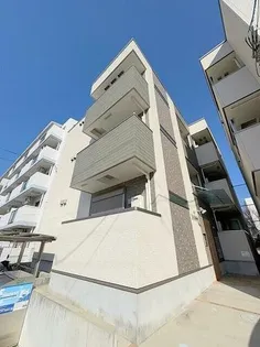 大阪府大阪市東淀川区西淡路3丁目【アパート】の外観