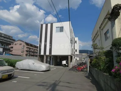 ラガーパレス花園の画像