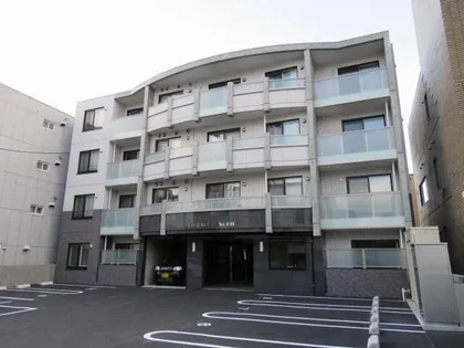 ル ピエール桑園の画像