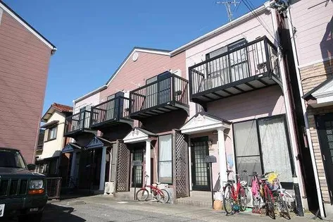 愛知県春日井市南花長町【テラスハウス】の外観